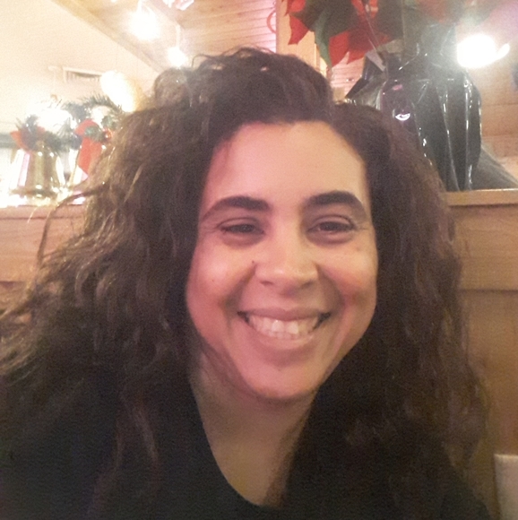 Meet your Posher, Casondra - Picture 1 of 1